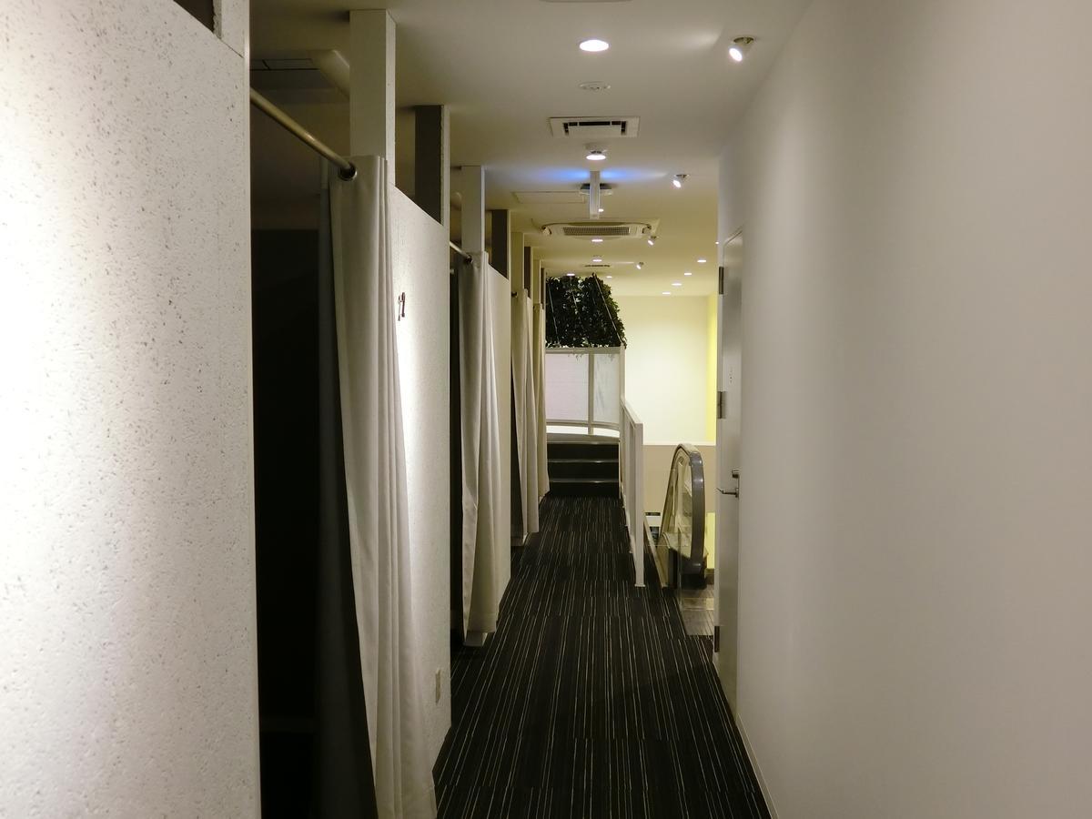 Capsule Hotel Valie Ebisucho Ōsaka Exterior foto