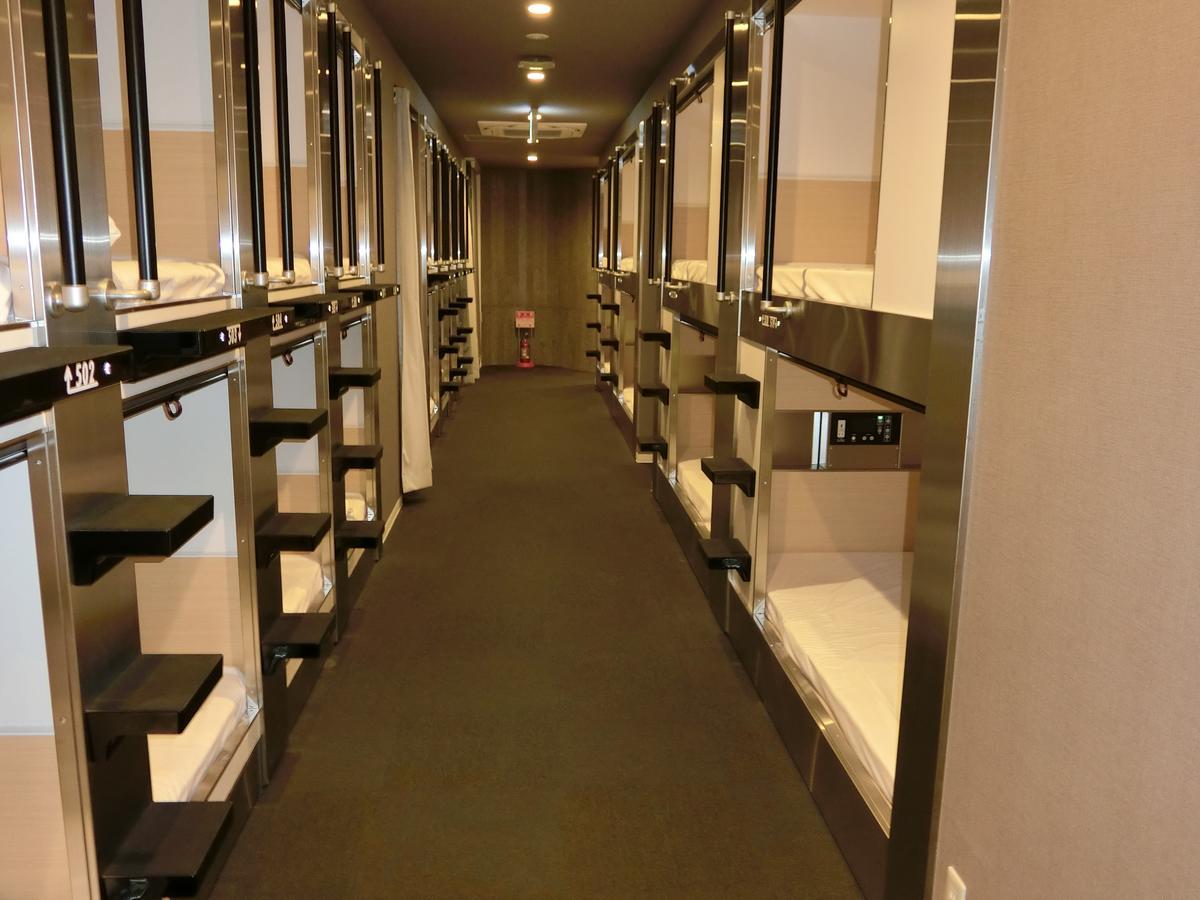 Capsule Hotel Valie Ebisucho Ōsaka Exterior foto